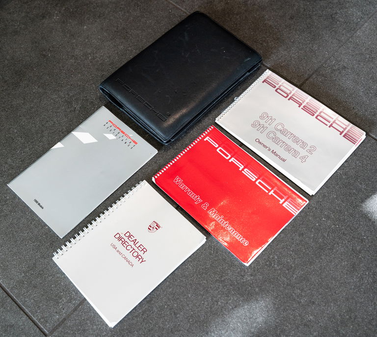 Porsche 964 Carrera 4