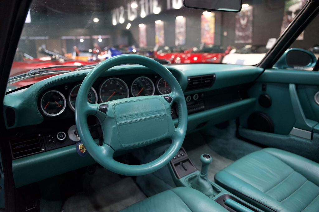 Porsche 964 Carrera 2 Cabrio WTL