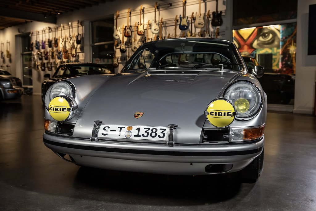 Porsche 911 ST