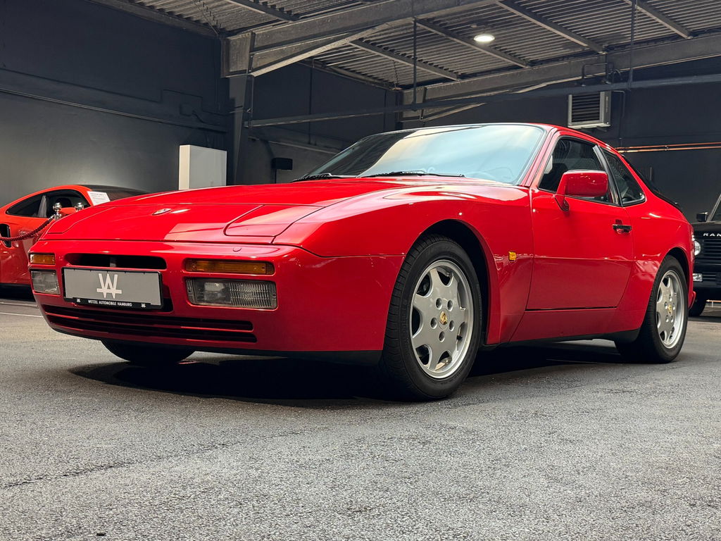Porsche 944 S2 Coupé