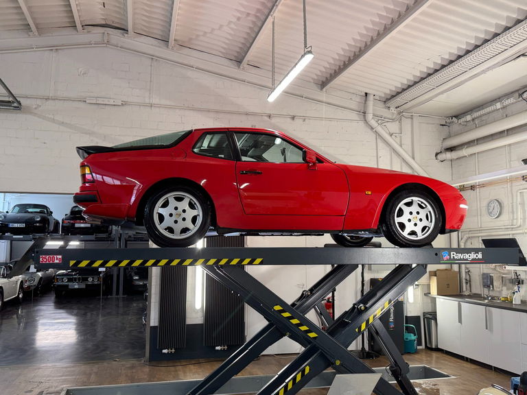 Porsche 944 S2 Coupé