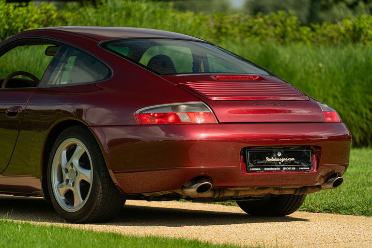 Porsche 996 Carrera