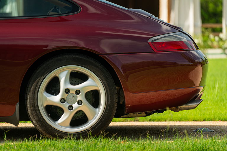 Porsche 996 Carrera