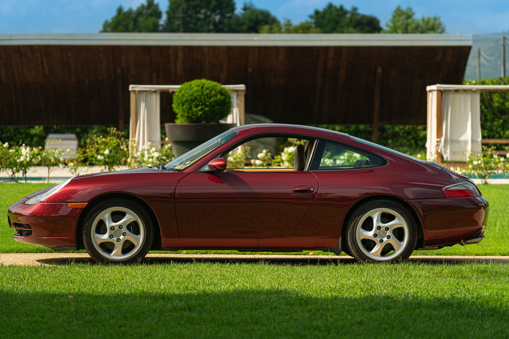 Porsche 996 Carrera
