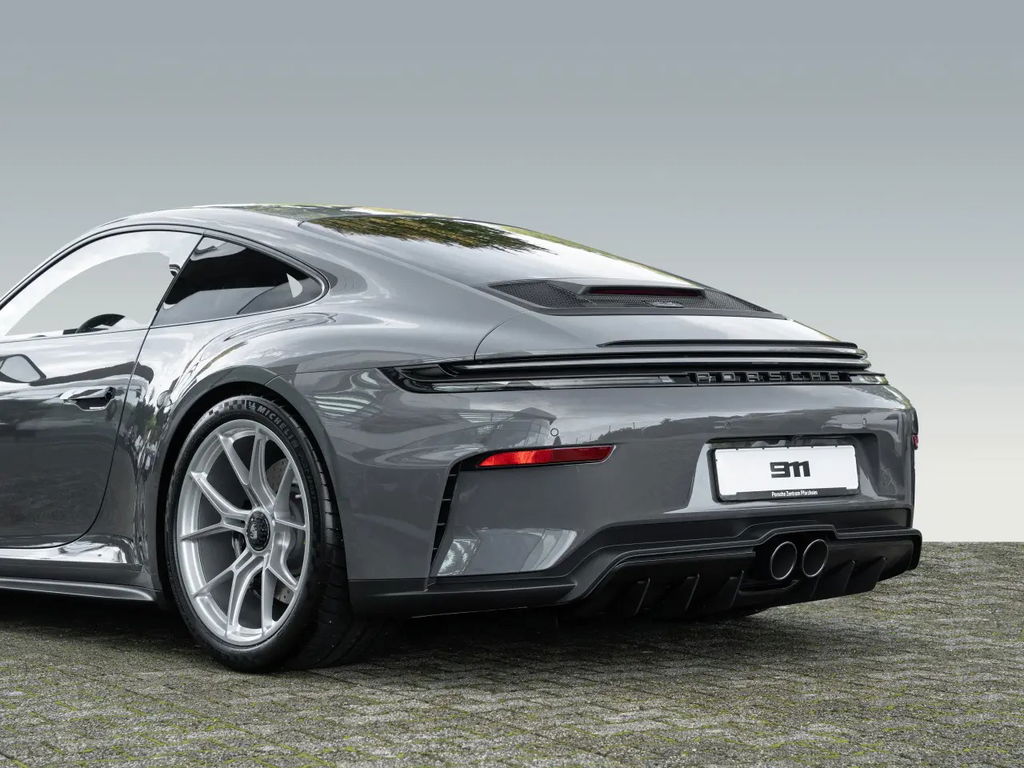 Porsche 992.2 GT3 Touring