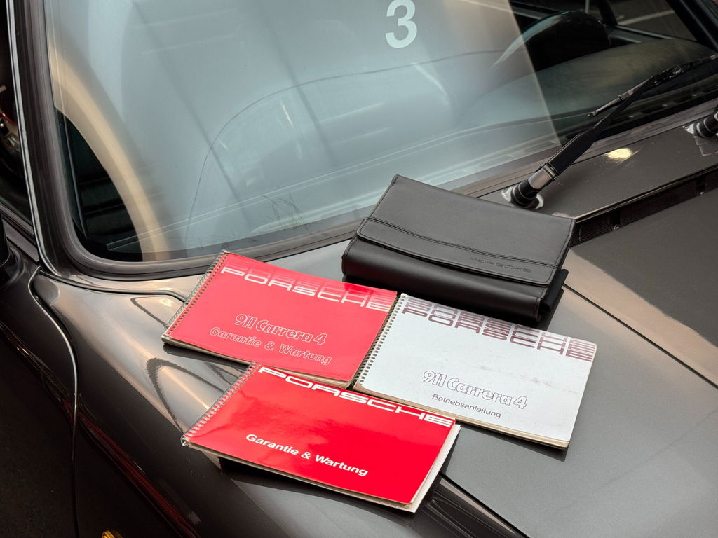 Porsche 964 Carrera 4