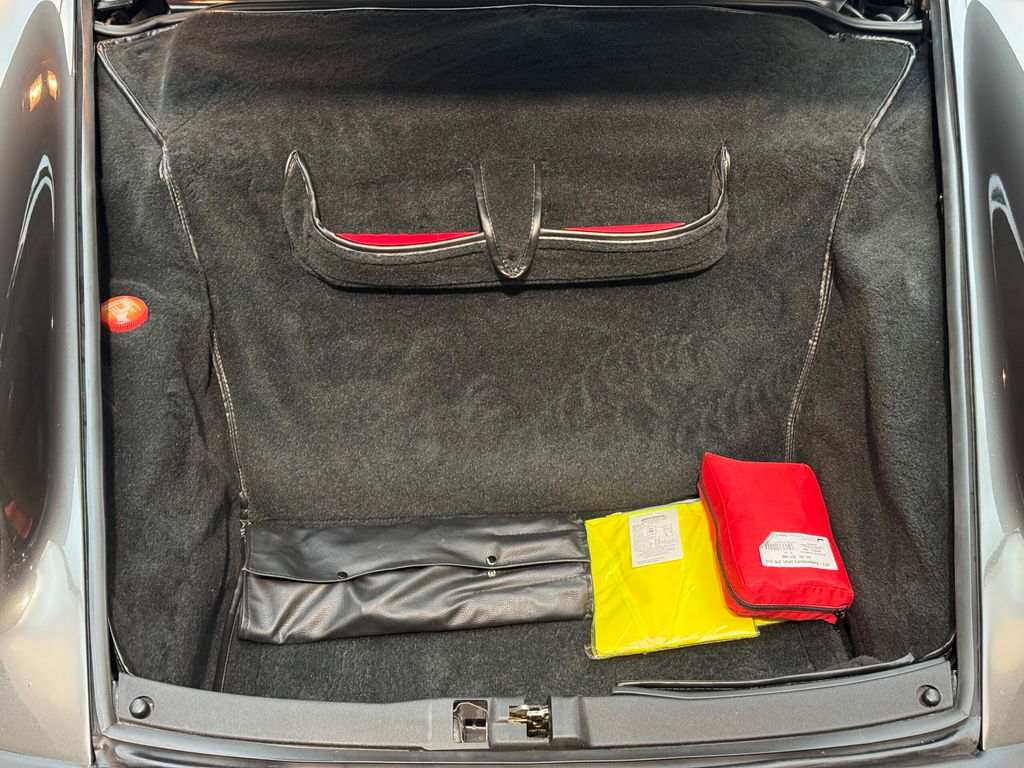 Porsche 964 Carrera 4