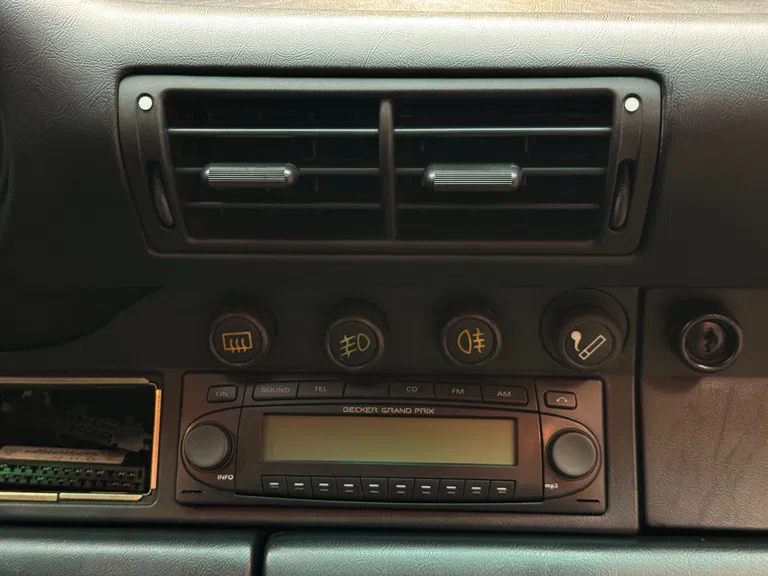 Porsche 964 Carrera 4