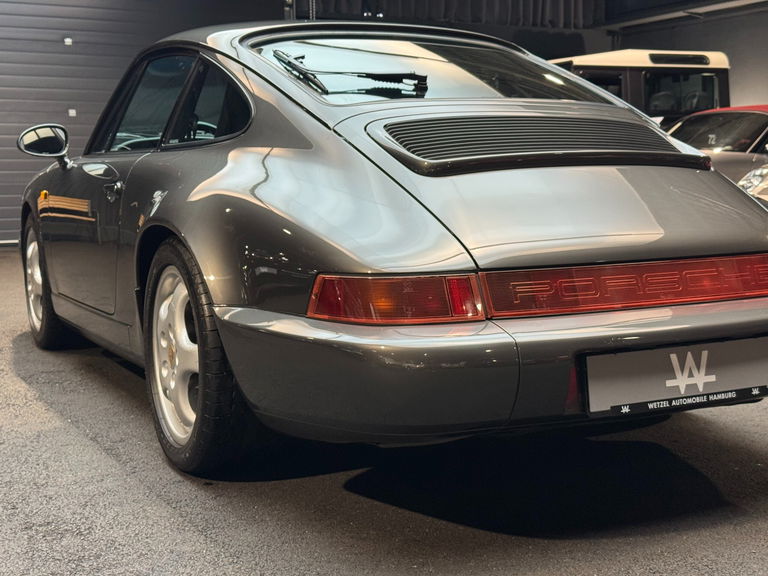 Porsche 964 Carrera 4