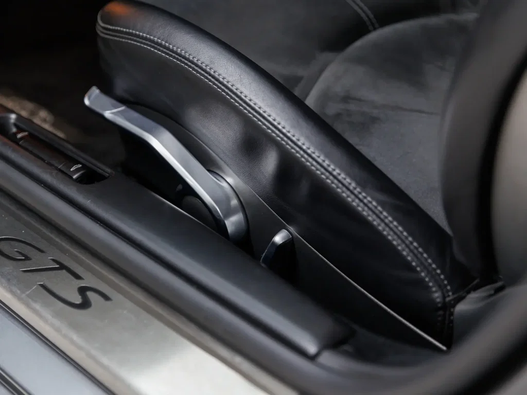 Porsche 997.2 Carrera GTS