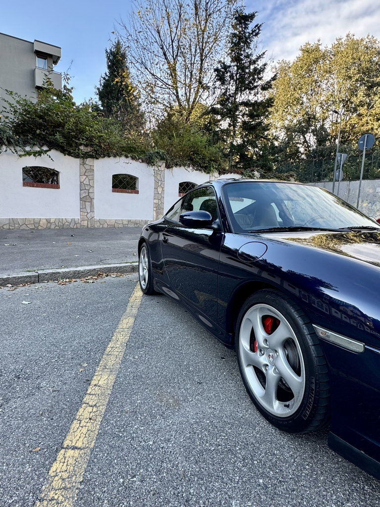 Porsche 996 Carrera 4S