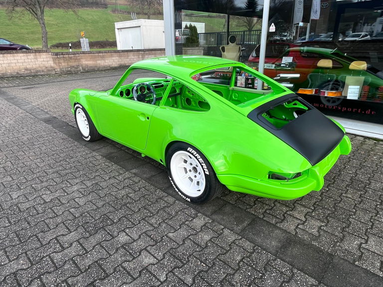 Porsche 911 Backdate