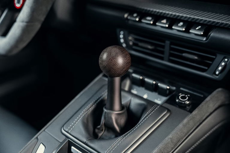 Porsche 992 Carrera T