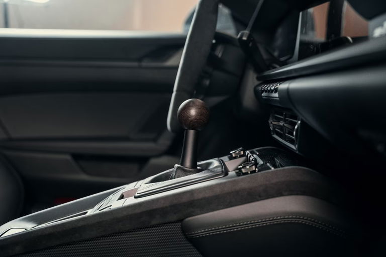 Porsche 992 Carrera T