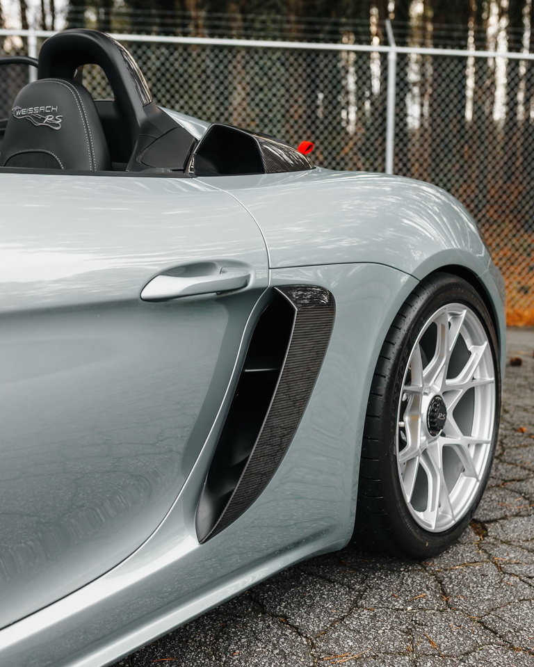 Porsche 718 Spyder RS