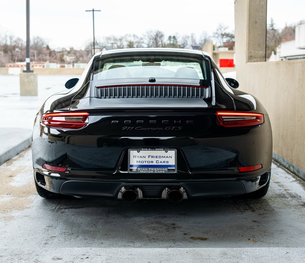 Porsche 991.2 Carrera GTS