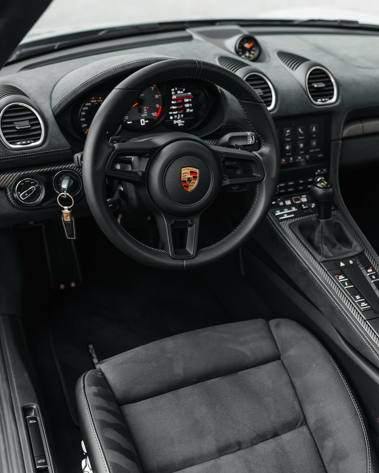 Porsche 718 Spyder RS