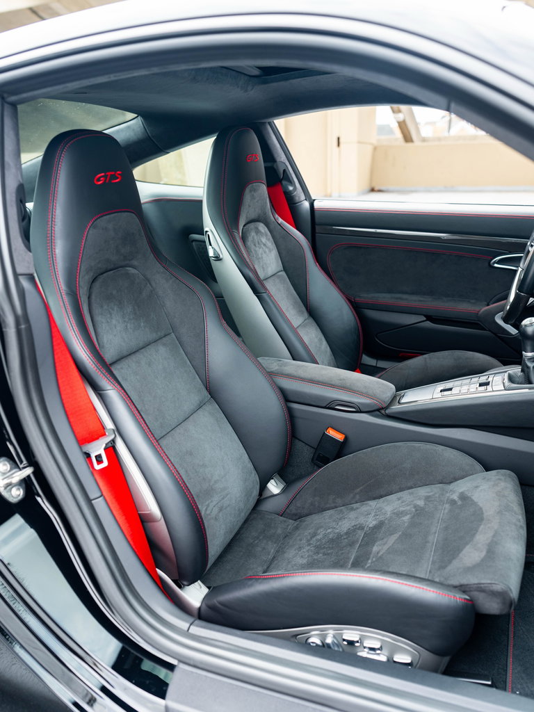 Porsche 991.2 Carrera GTS