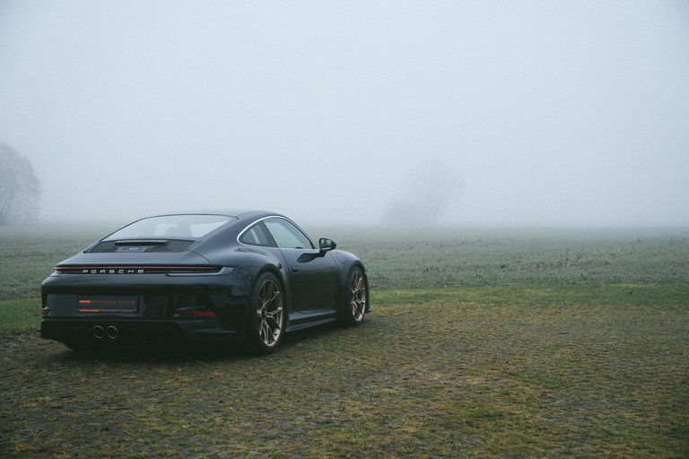 Porsche 981 Cayman GT4