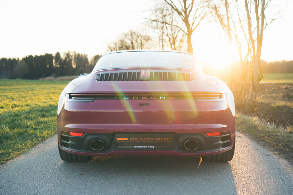 Porsche 981 Cayman GT4