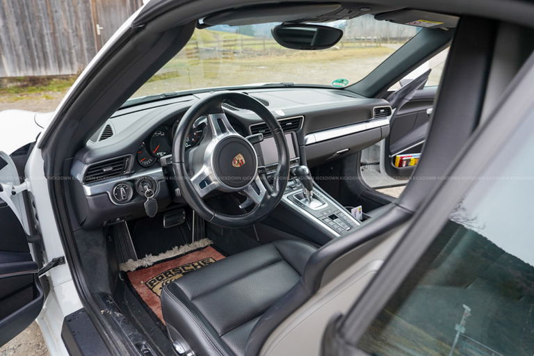 Porsche 991 Carrera 4