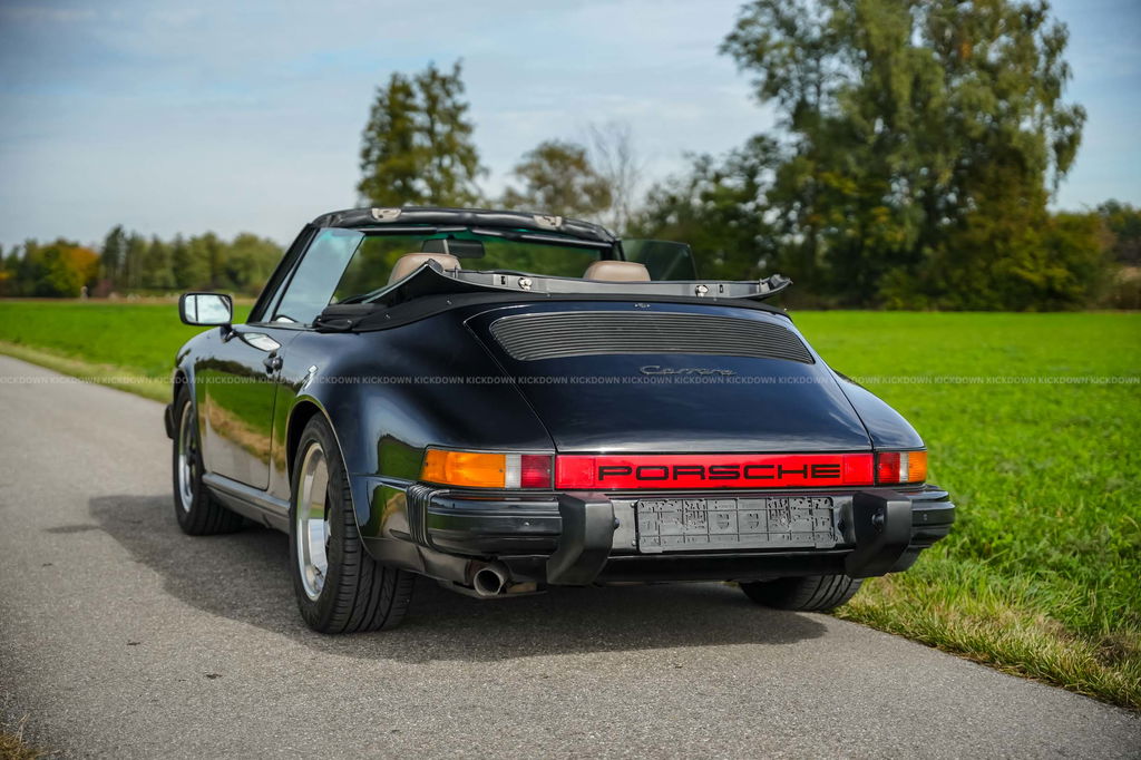 Porsche 911 Carrera 3.2