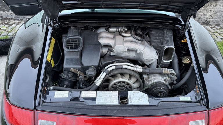 Porsche 993 Carrera 4S