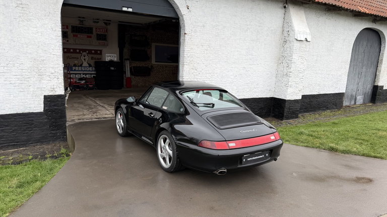 Porsche 993 Carrera 4S