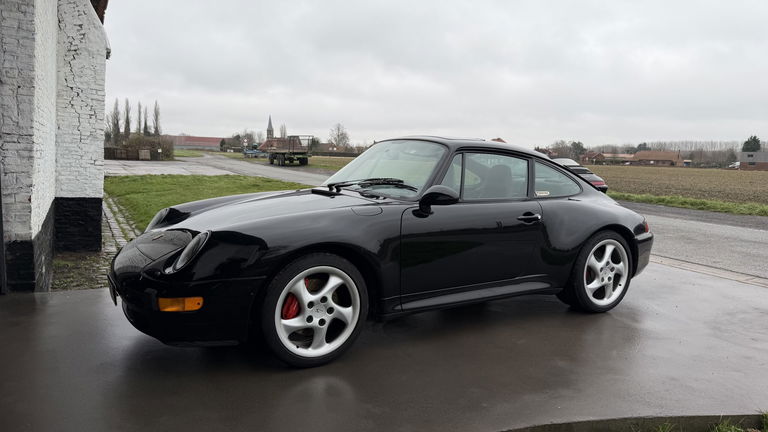 Porsche 993 Carrera 4S