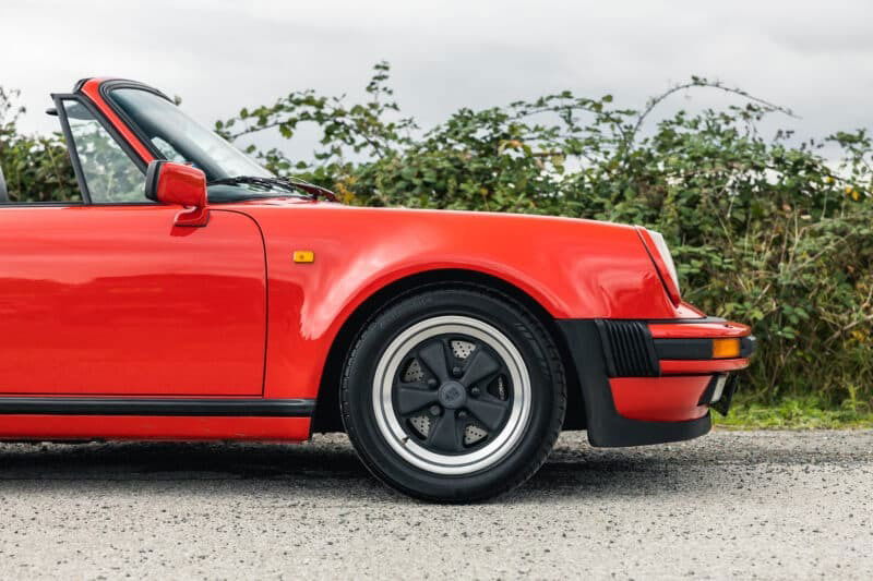 Porsche 911 Carrera 3.2 Supersport