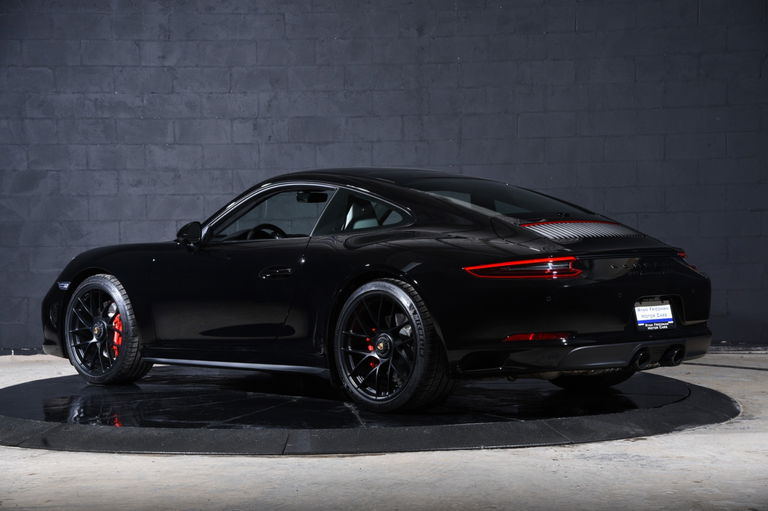 Porsche 991.2 Carrera GTS