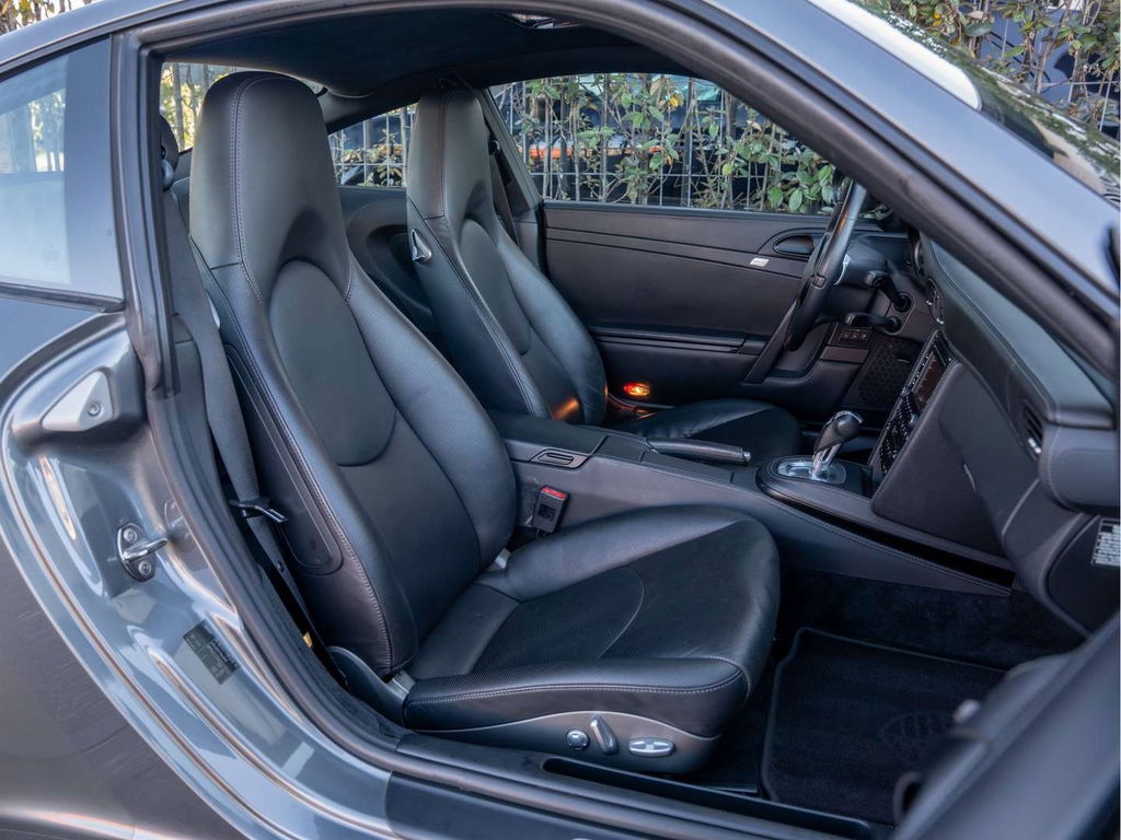 Porsche 997.2 Carrera 4S