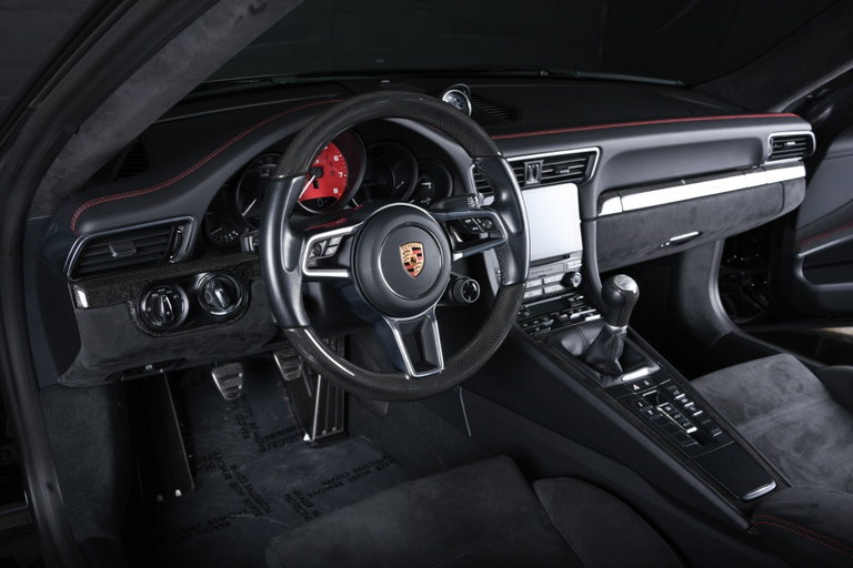 Porsche 991.2 Carrera GTS