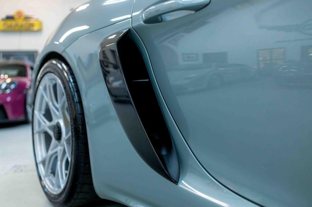 Porsche 718 Spyder RS