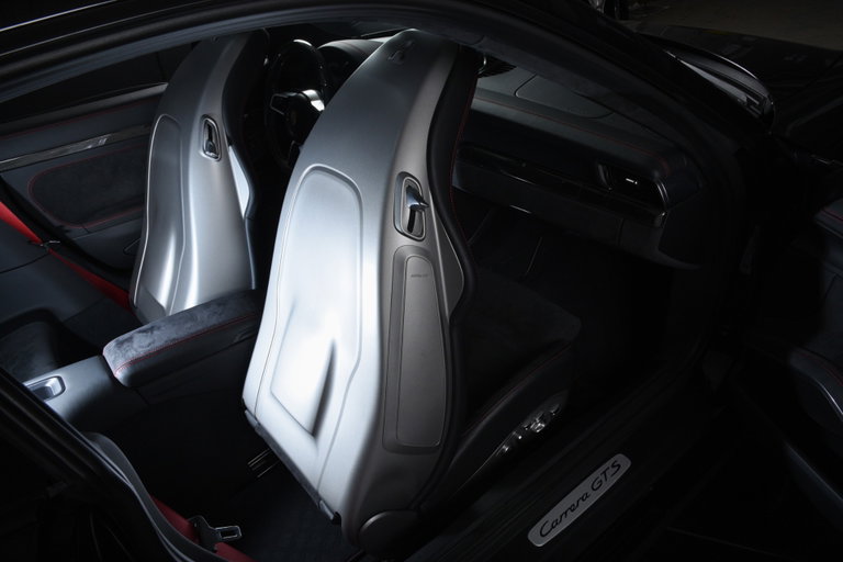 Porsche 991.2 Carrera GTS