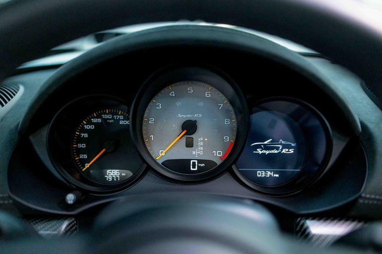 Porsche 718 Spyder RS