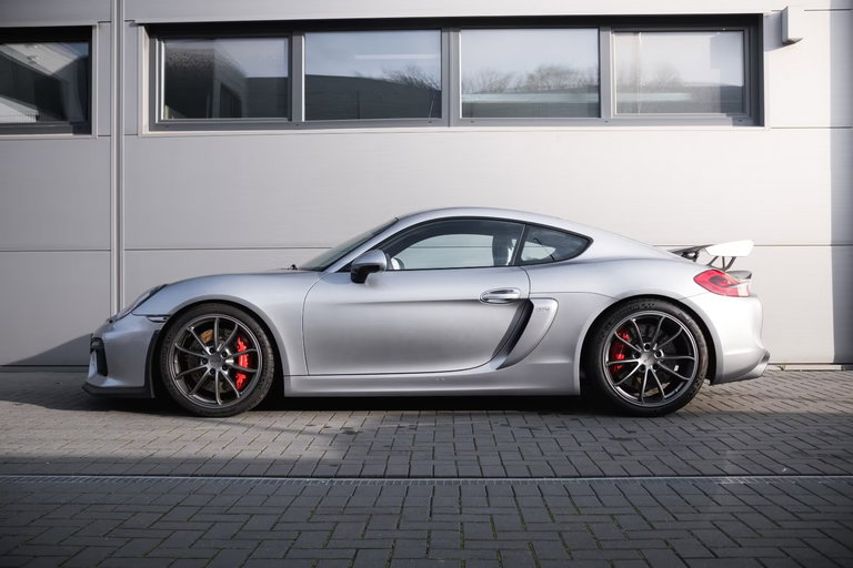 Porsche 981 Cayman GT4