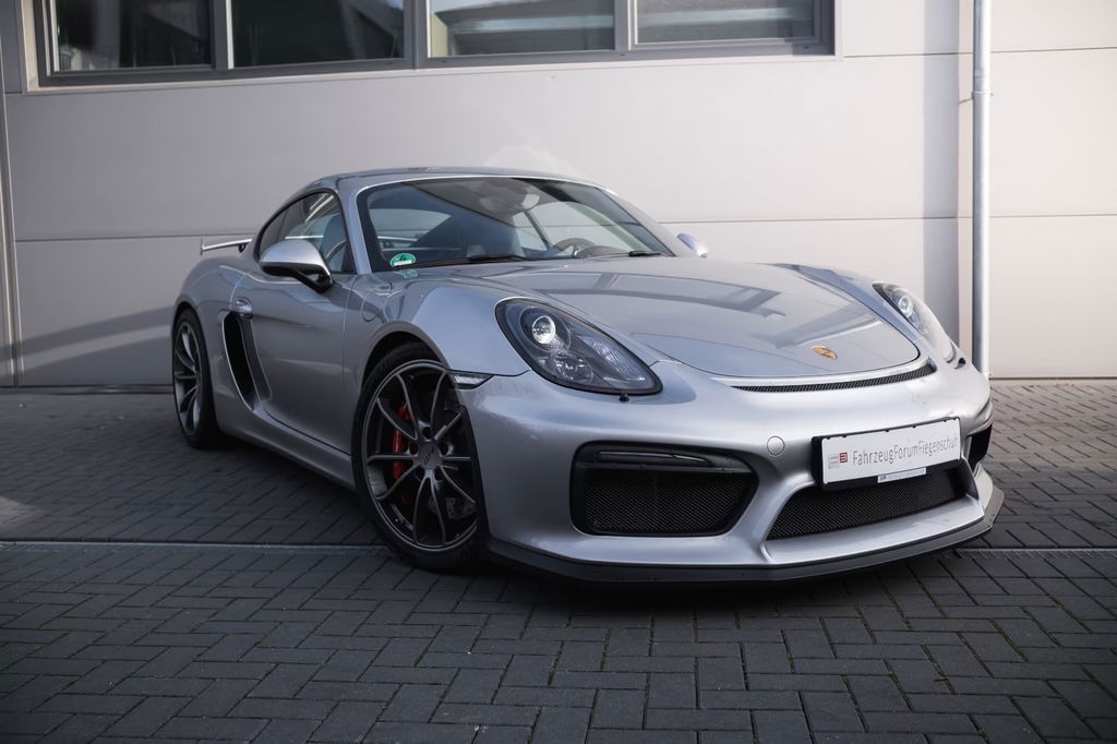 Porsche 981 Cayman GT4