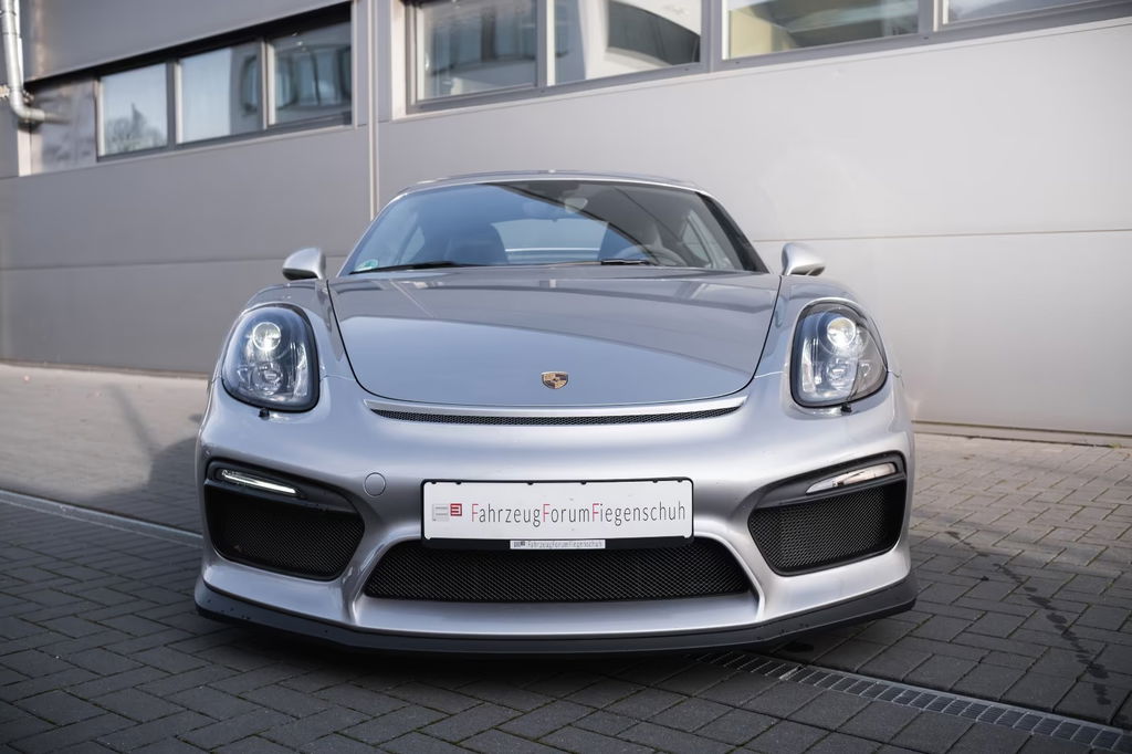 Porsche 981 Cayman GT4