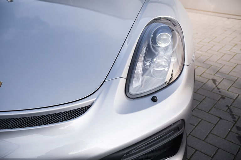 Porsche 981 Cayman GT4