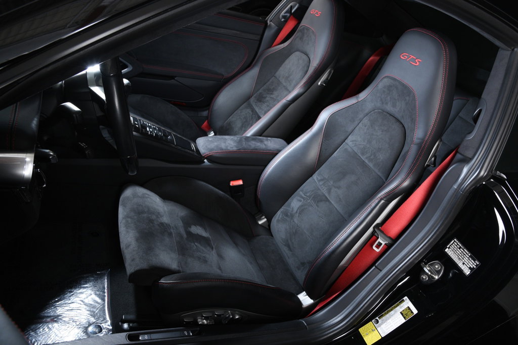 Porsche 991.2 Carrera GTS
