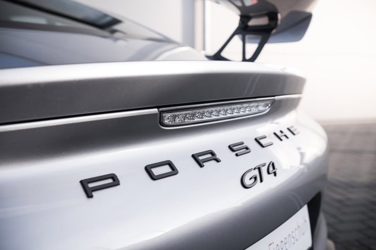 Porsche 981 Cayman GT4