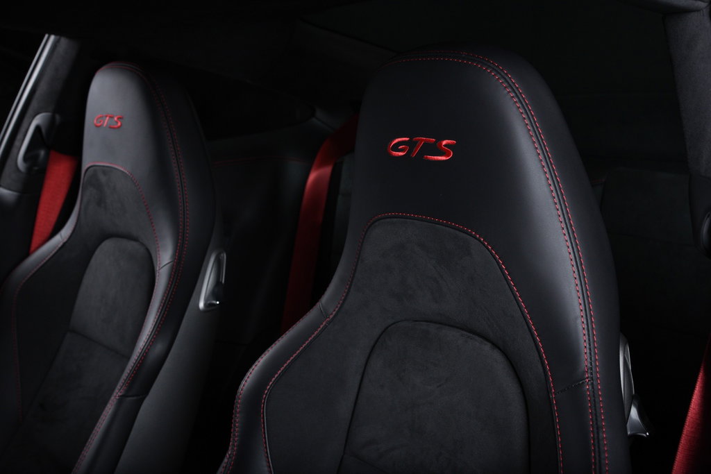 Porsche 991.2 Carrera GTS
