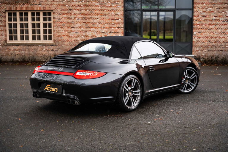 Porsche 997.2 Carrera 4S