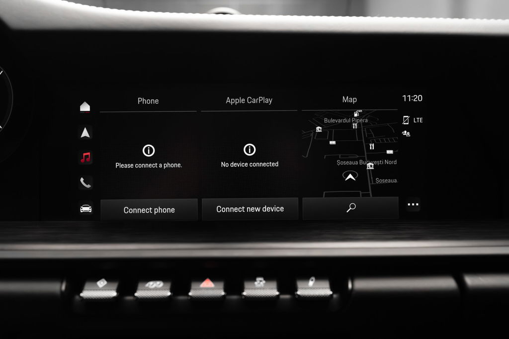 Porsche 992 Carrera 4 GTS