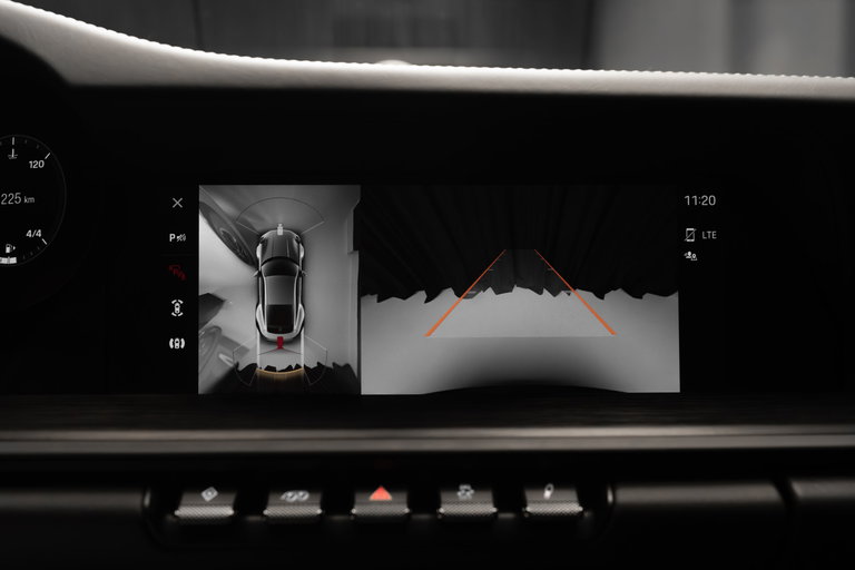 Porsche 992 Carrera 4 GTS