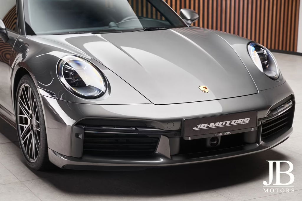 Porsche 992 Turbo