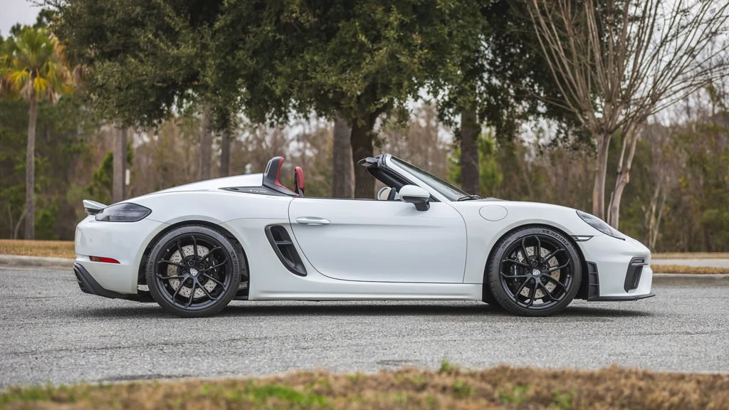 Porsche 718 Spyder