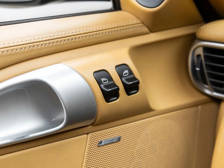 Porsche 997.2 Targa 4S