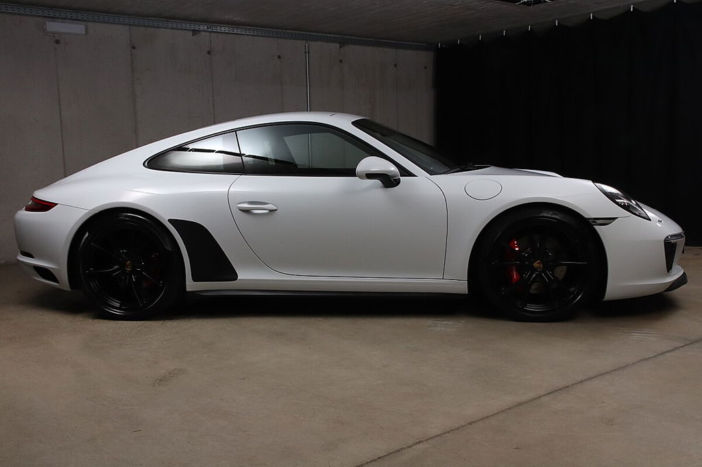 Porsche 991.2 Carrera 4S